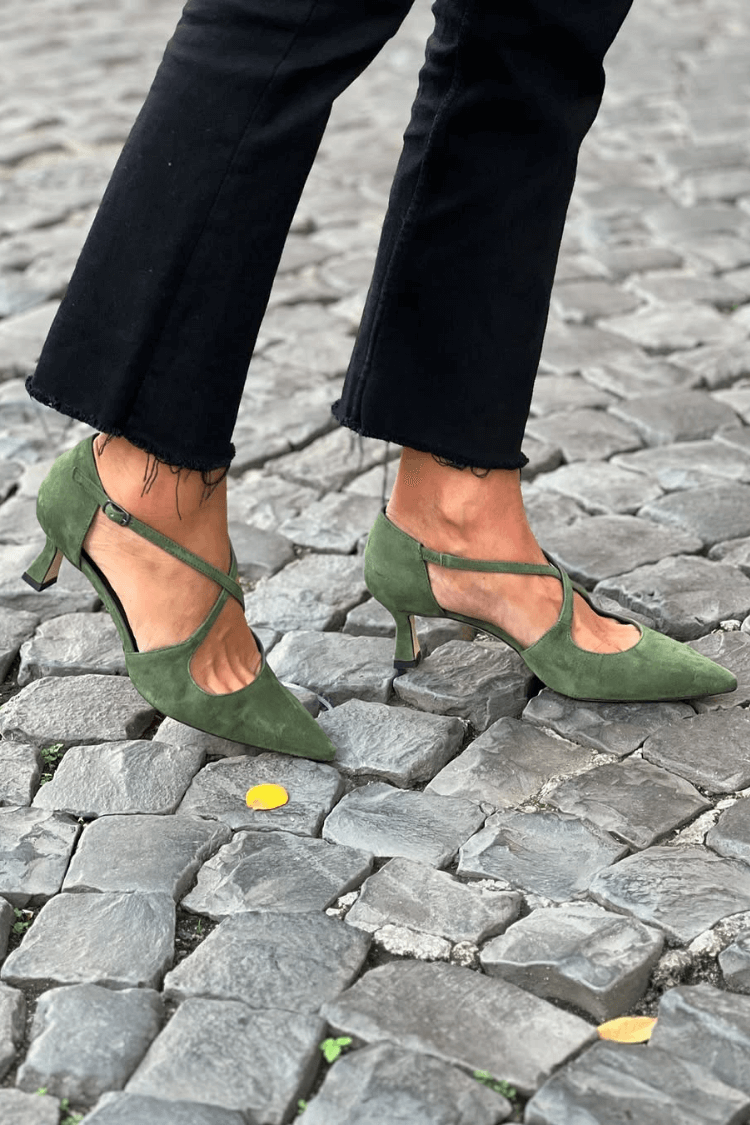 AuraBarcelona™ DECOLLETE SLINGBACK CON CINTURÓN DELGADO