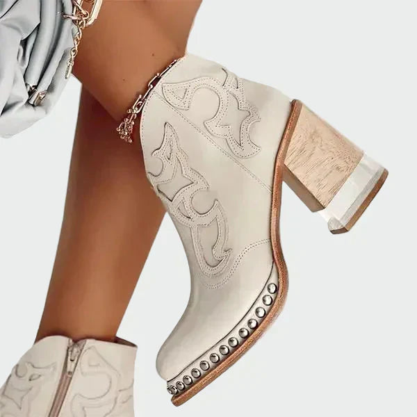 AuraBarcelona™ Irene | Botas De Cuero Bordadas Con Bordados Distintivos