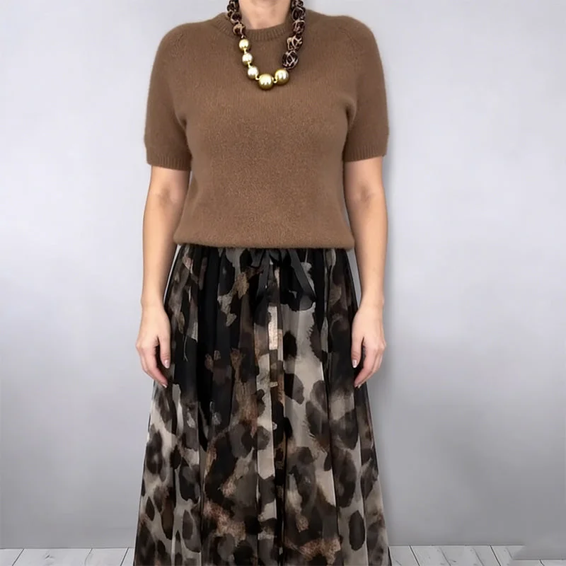 AuraBarcelona™ | CONJUNTO DE PUNTO Y FALDA FLUIDA