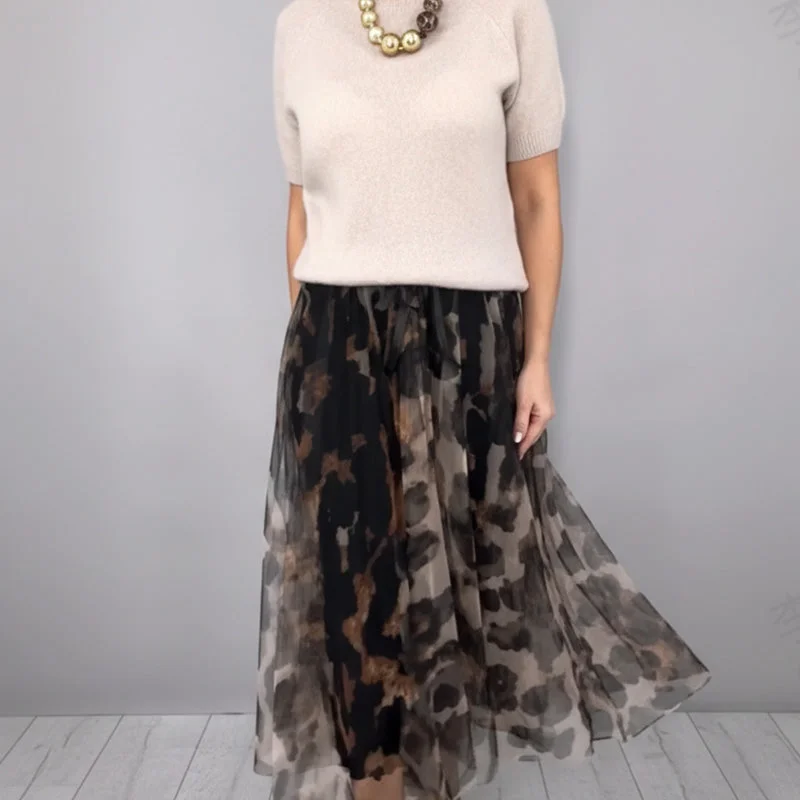 AuraBarcelona™ | CONJUNTO DE PUNTO Y FALDA FLUIDA